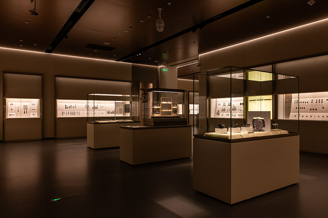 上海博物館東館貨幣館.jpg